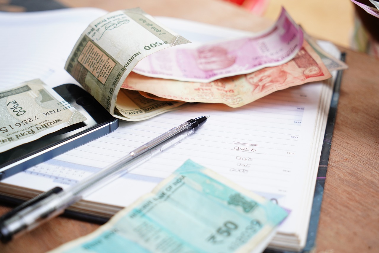 个人住房公积金贷款利率下调 100万元30年期贷款总利息将减少近5万元