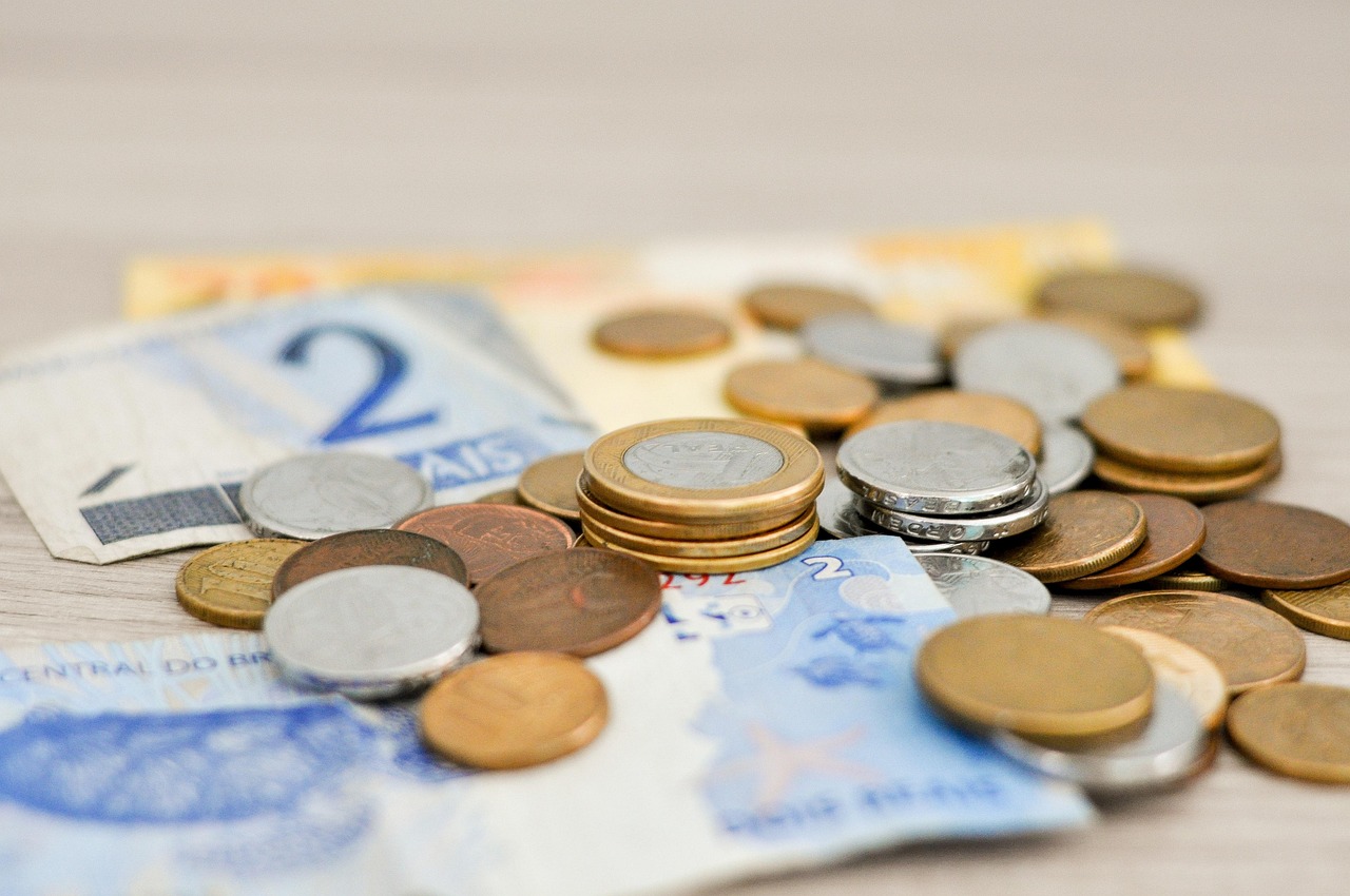 梦金园(02585)将于7月9日派发末期股息每股0.325348港元