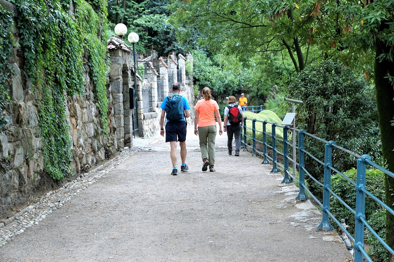 新疆吐鲁番旅游穿搭指南