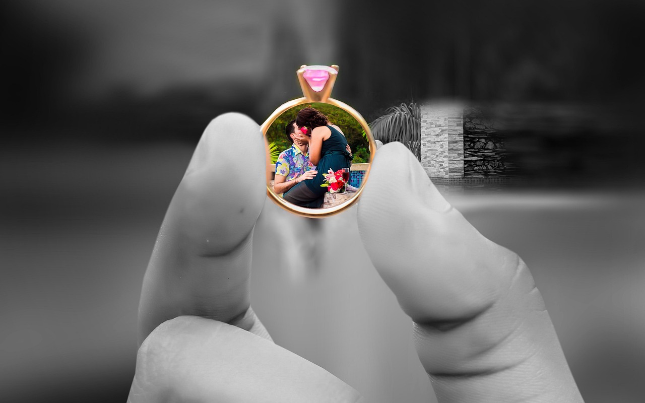 婚姻之约，妻子坚守承诺，誓言先提离婚者净身出户
