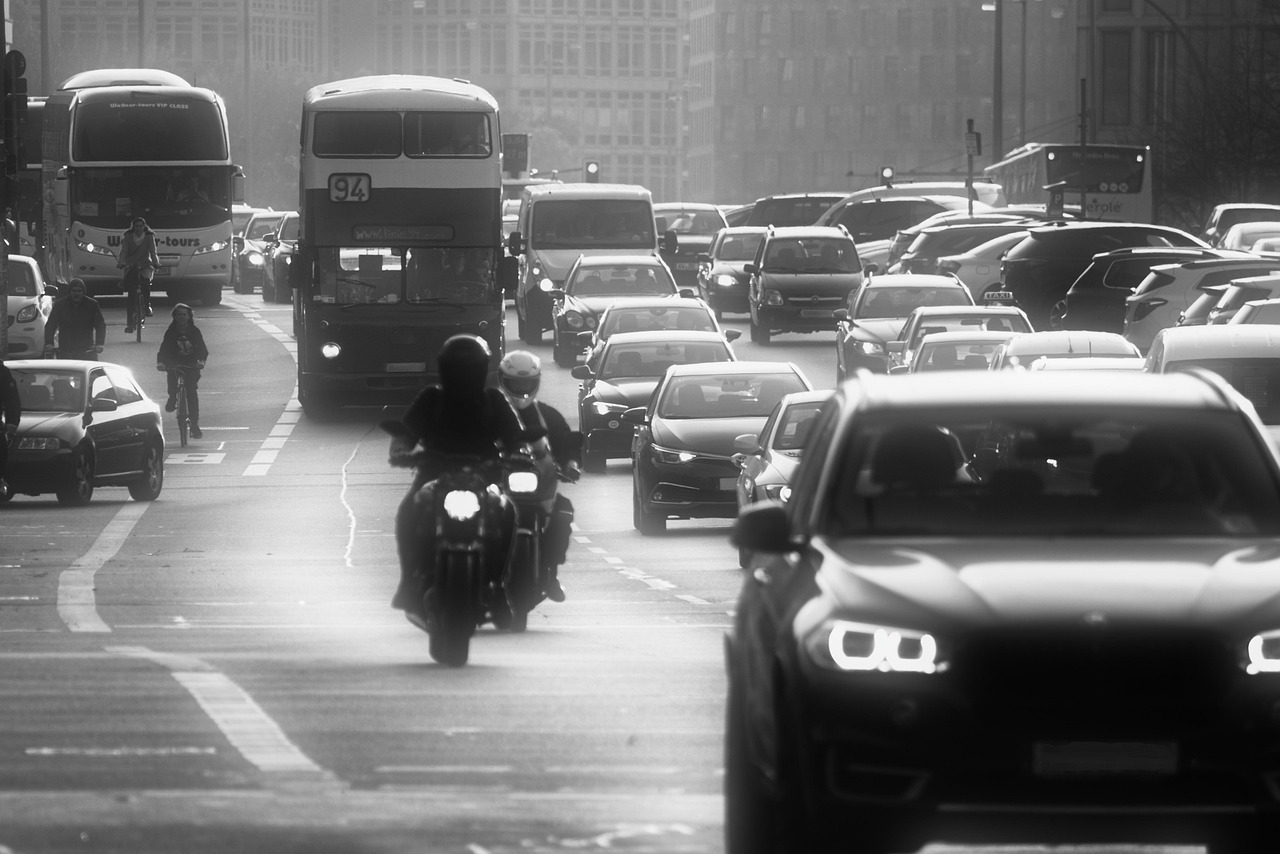 道路交通禁令标志与限号政策的重要性道路交通禁令标志限号