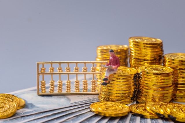 如何确定螺纹钢交易保证金的标准？保证金变动对交易有何影响？